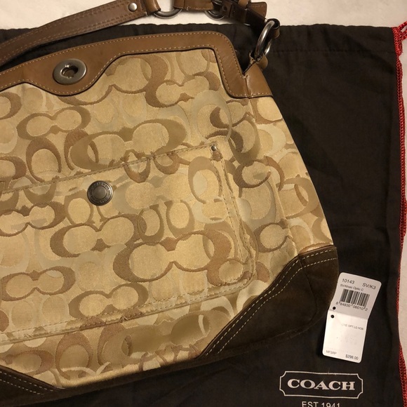 Women’s Coach purse - Picture 6 of 6